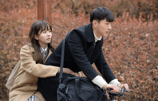 Jisoo In Talks For The Male Lead Role In The Drama “River Where The Moon Rises,” Alongside “Page Turner” Co-star Kim So Hyun and “Scarlet Heart” Co-Star Kang Ha Neul