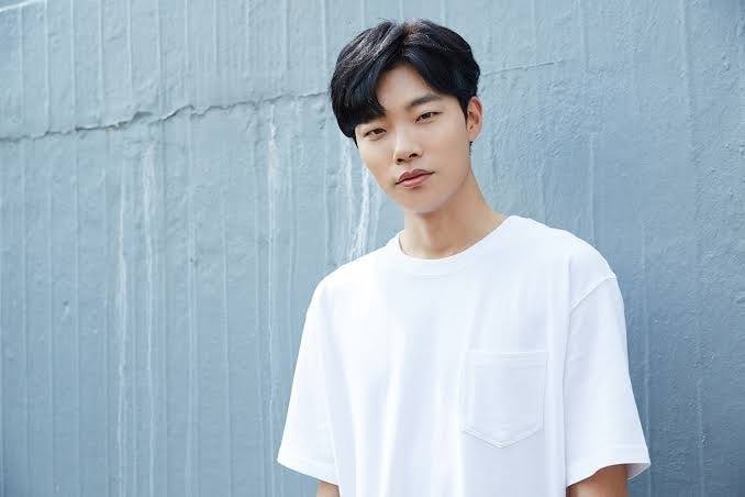 “Reply 1988” Actor Ryu Jun Yeol To Debut As A&nbsp;Photographer
