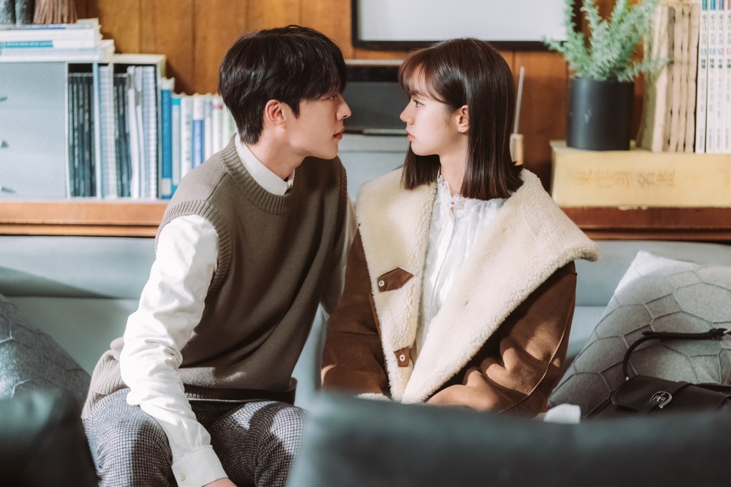 10 Reasons To Catch Up On iQiyi’s Original “My Roommate is a&nbsp;Gumiho”