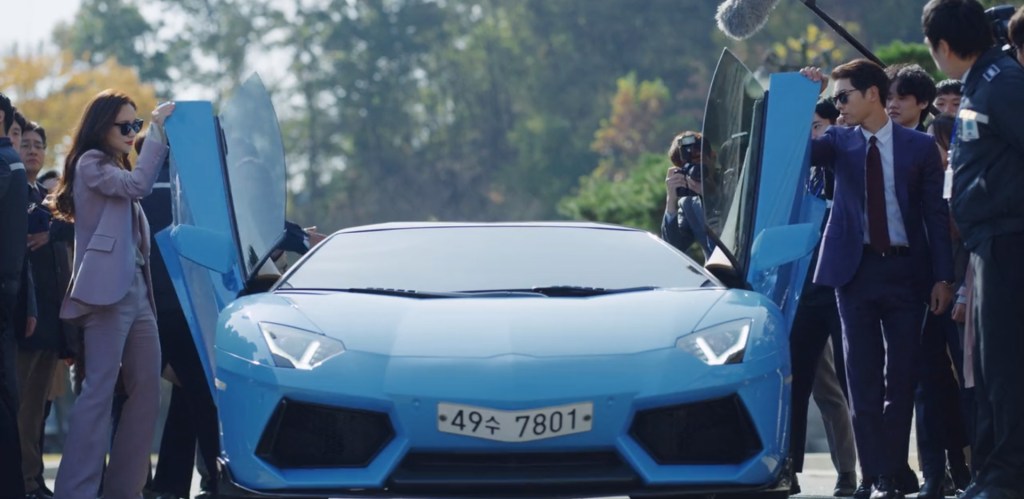 Vincenzo’s Car In Episode 5 Is Worth 19.4 Million Pesos