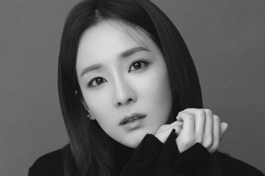 Sandara Park Signs With Sunmi And BamBam’s Agency