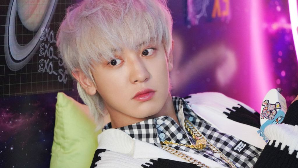 EXO’s Chanyeol To Enlist For His Mandatory Military Service