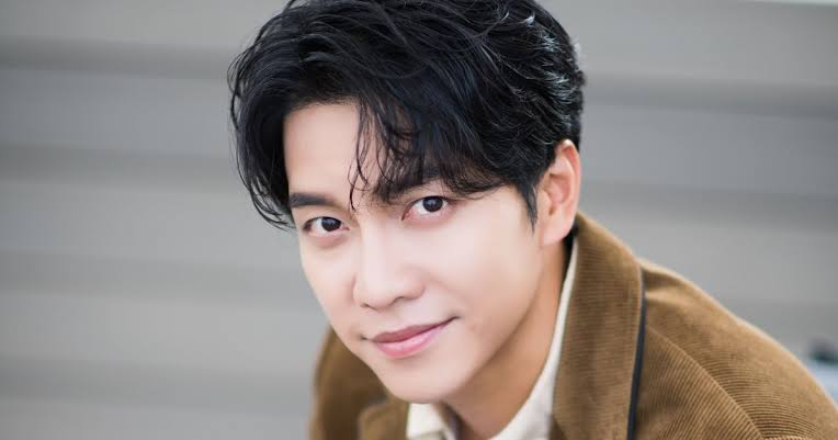 Dispatch Reveals Lee Seung Gi Has Not Been Paid For His Music Since Debut + Hook’s Entertainment’s Statement
