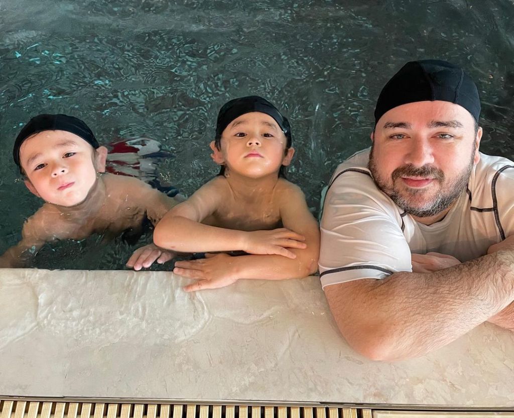 WATCH: Sam Hammington And His Children, William And Bentley, Will Be Leaving “The Return Of Superman” + Their Last Episode And&nbsp;Goodbyes